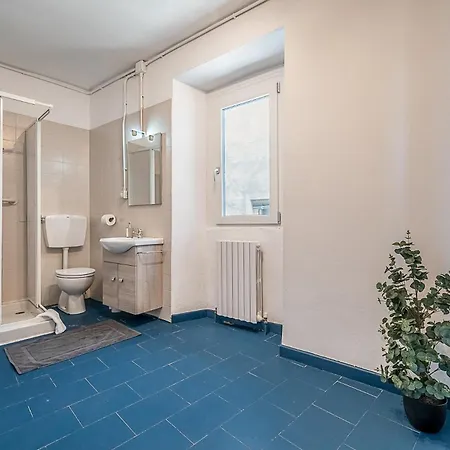 New Duplex With View, 2 Terraces Appartement *