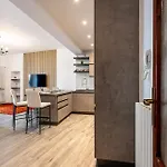 Apartmán New Duplex With View, 2 Terraces