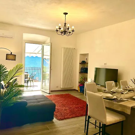 New Duplex With View, 2 Terraces Apartment