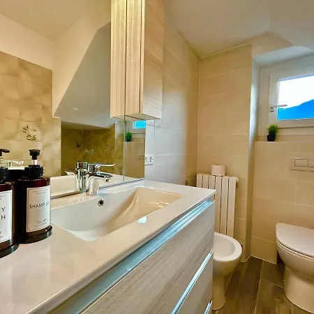 New Duplex With View, 2 Terraces Apartment *
