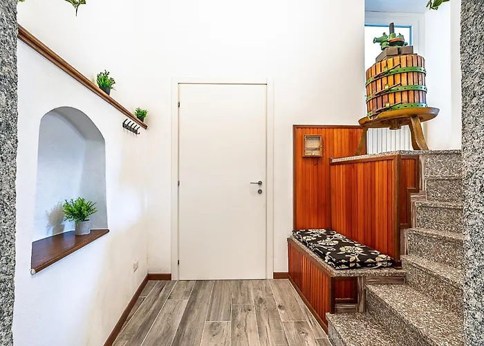 New Duplex With View, 2 Terraces *