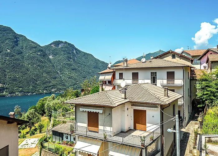 New Duplex With View, 2 Terraces Διαμέρισμα Nesso