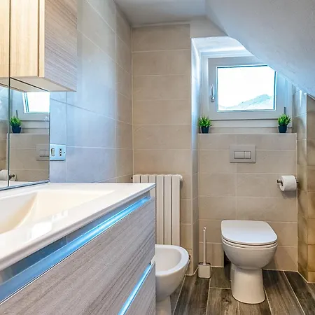 New Duplex With View, 2 Terraces Appartement