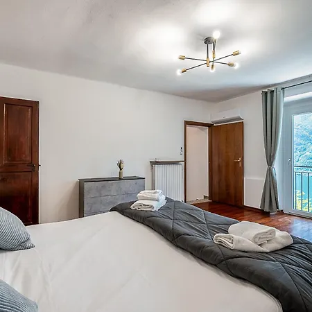 New Duplex With View, 2 Terraces Appartement