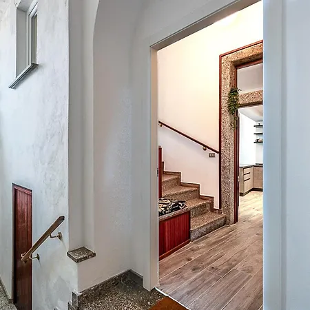 New Duplex With View, 2 Terraces *