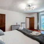 New Duplex With View, 2 Terraces דירה