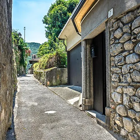 New Duplex With View, 2 Terraces *