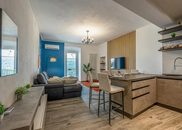 New Duplex With View, 2 Terraces *